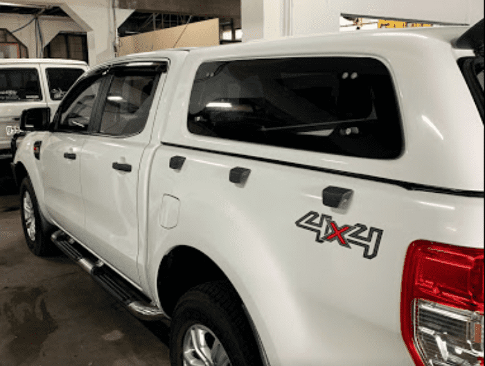 access-auto-ranger-dual-battery-1 Dual battery installed into tray of ute